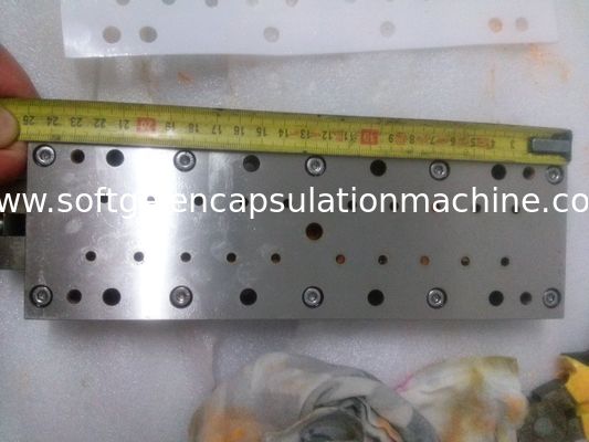 Pengemasan enkapsulasi Suku Cadang Mesin Sikat kotak spredox Injeksi Wedge pump dan die rolls