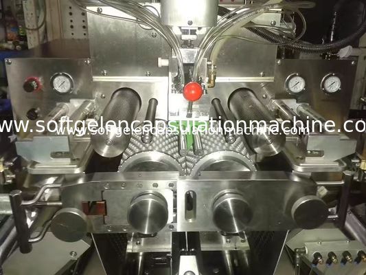 Servo motor otomatis Produksi Kapsul Softgel Berskala Besar Mesin Berbagai Bentuk Kapsul Pengisian Minyak