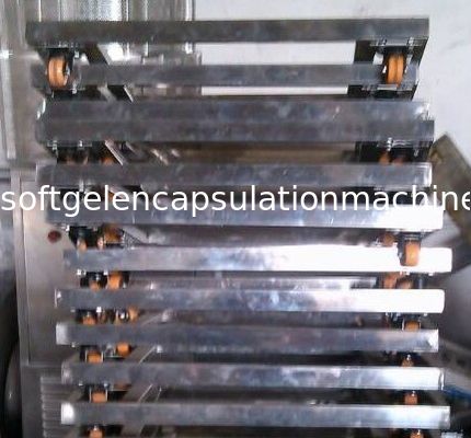 Nampan Plastik Food Grade dan trolly dengan ukuran 750*550*45 untuk pengeringan dalam diskoult
