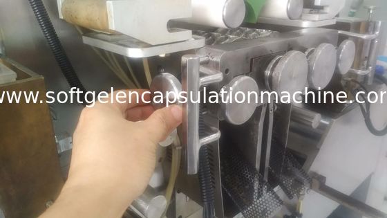 100000 Pcs / H Mesin Enkapsulasi Softgel Pembuatan Bola Rasa Sakit Otomatis