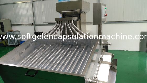 Mesin Enkapsulasi Gelatin Lembut Stainless Steel Untuk Minyak Ikan Bentuk Oval Oblong / Kapsul Vitamin